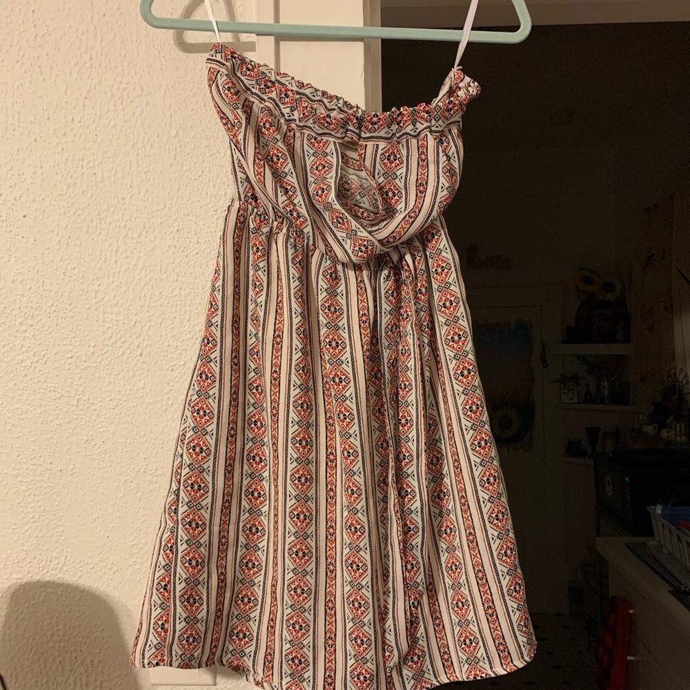 Strapless dress